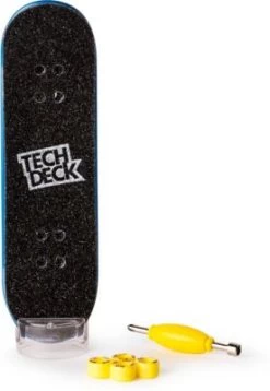 Tech Deck Fingerboard - 1 Finger-Skateboard Mit Original Skateboard-Design - Verschiedene Grafiken, Mit Sticker-Set Zur Marke - Coole Fingerboards Für Echte Skater Ab 6 Jahren, Zufallsauswahl -Kinderspielzeugladen 13989298 04