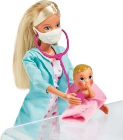 Steffi LOVE Baby Doctor -Kinderspielzeugladen 16616047 05