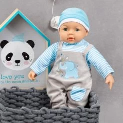 BAYER Kleider Für Puppen 40-46 Cm: 3-tlg. - Latzhose, Oberteil, Mütze, Blau/grau -Kinderspielzeugladen 16933608 03