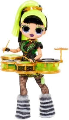 L.O.L. Surprise OMG Remix Rock- Bhad Gurl And Drums