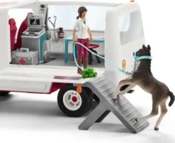 Schleich Horse Club 42439 Mobile Tierärztin Mit Hannoveraner Fohlen -Kinderspielzeugladen 24930902 06