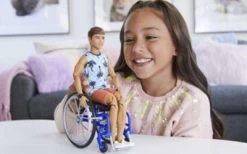 Barbie Ken Fashionistas + Wheelchair -Kinderspielzeugladen 28444647 05
