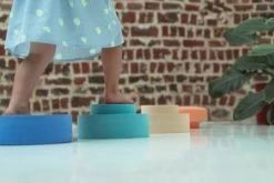 MOES Stapelstuhl – Rainbow Chair -Kinderspielzeugladen 28630283 04