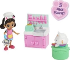 SPIN MASTER Gabby’s Dollhouse Cat-tivity Set, Lunch And Munch – Küchen Set Mit Gabby Und Kuchi Mit Einem Möbelstück, Zubehörteil Und Überraschungsbox, Geeignet Für Kinder Ab 3 Jahren -Kinderspielzeugladen 30746494 03