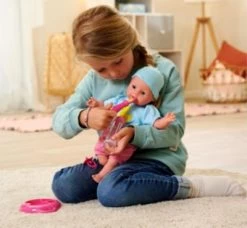 Weichkörper-Babypuppe Laura Hungry Mit Schnuller Und Fütterzubehör, 38 Cm -Kinderspielzeugladen 3633429 06